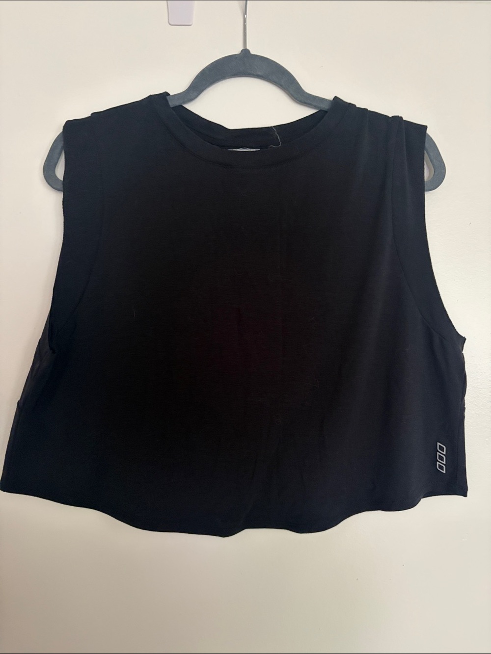 Lorna Jane Black Cropped Muscle Tank